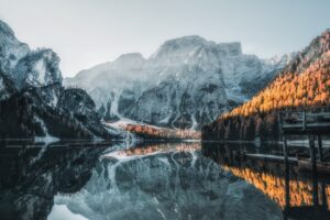 Fototapeta Łódka i Góry