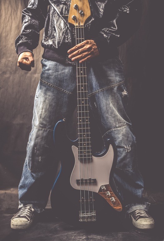 Fototapeta Mężczyzna z Gitarą