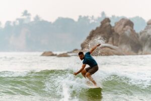 Fototapeta Surfer na Fali
