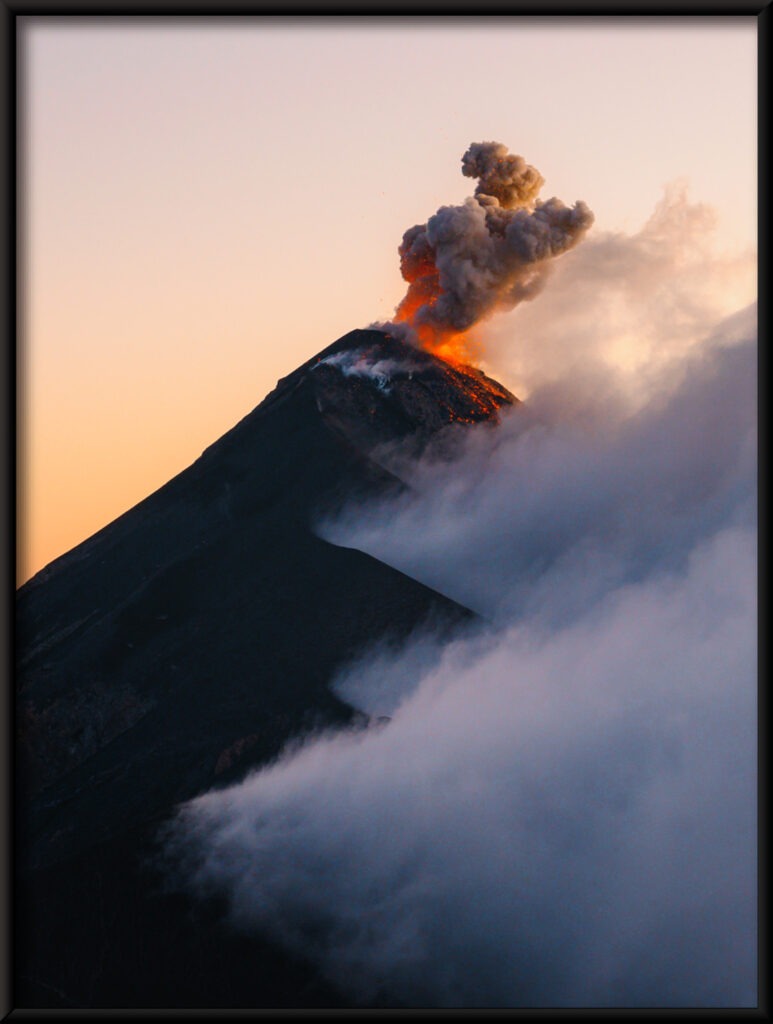 Plakat Erupcja Wulkanu
